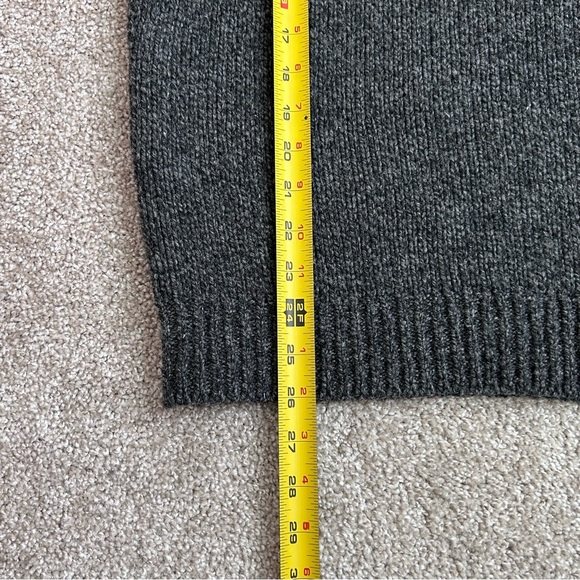 LL Bean Mens 100% Lamb's Wool Knit Henley Pullover Sweater Size Lg 285174 - Picture 3 of 8